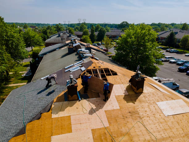 24/7 Emergency Storm Damage Roof Repair experts in Laketon, IN